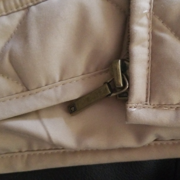 Ralph Lauren Chaps Puffer Vest - Picture 7 of 7